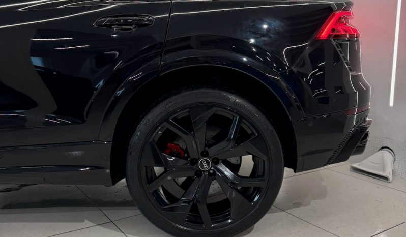 
								AUDI RSQ8 4.0 v8 TFSI 600 ch QUATTRO PACK RS DYNAMIC full									