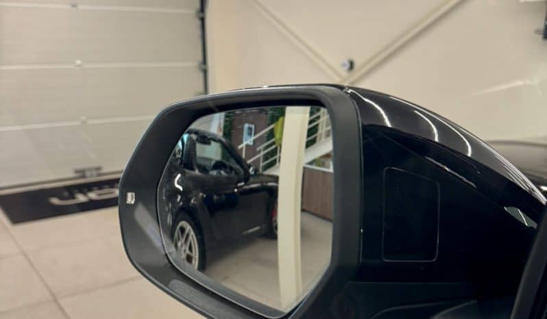 
								AUDI RSQ8 4.0 v8 TFSI 600 ch QUATTRO PACK RS DYNAMIC full									