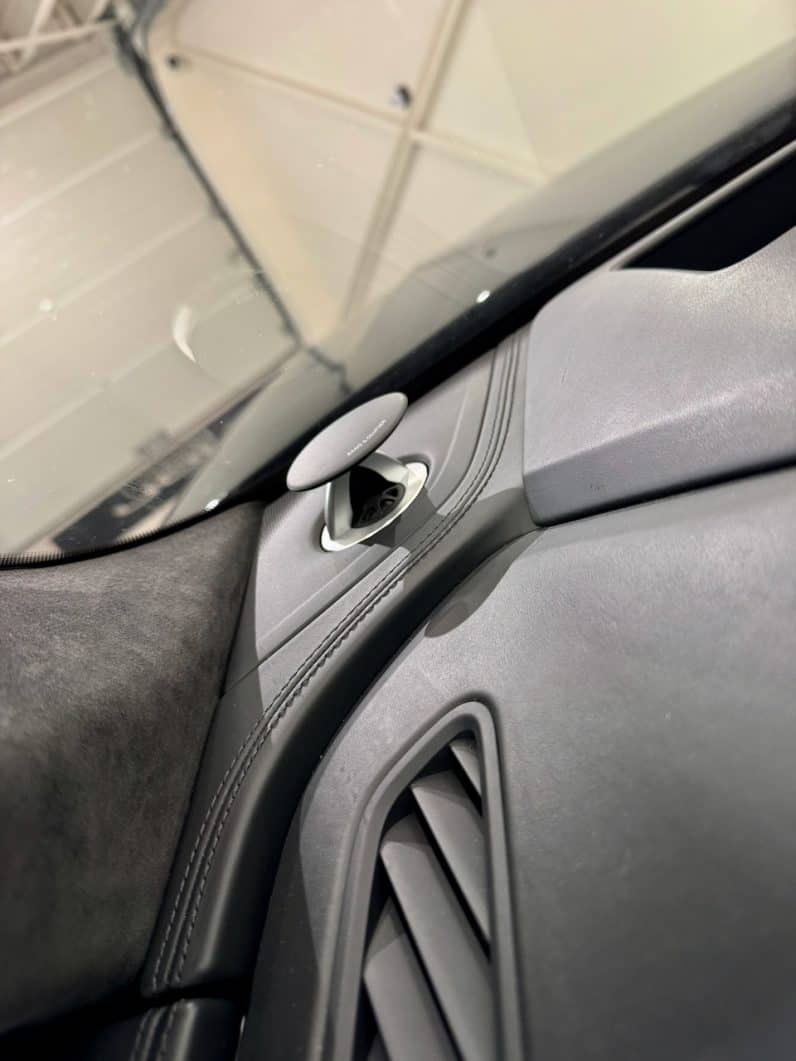 
								AUDI RSQ8 4.0 v8 TFSI 600 ch QUATTRO PACK RS DYNAMIC full									