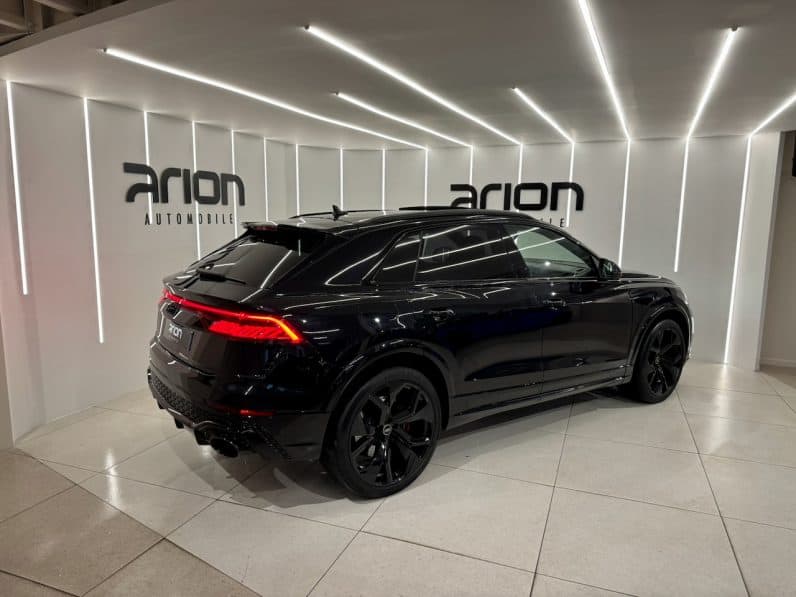 
								AUDI RSQ8 4.0 v8 TFSI 600 ch QUATTRO PACK RS DYNAMIC full									