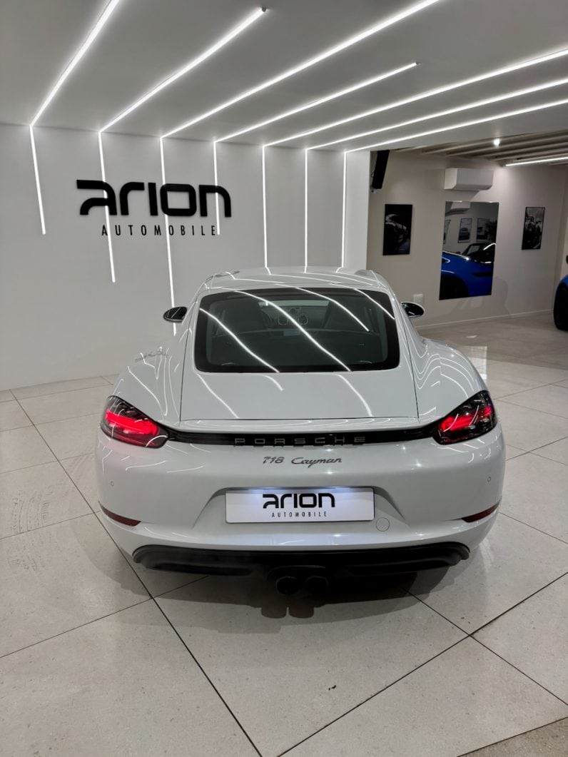 
								PORSCHE 718 CAYMAN 2.0 300 CV BVA PDK CHRONO PDLS full									