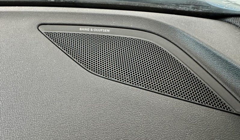 
								AUDI TT III RS phase 2 full									