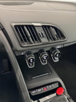 
										AUDI R8 II phase 2 full									