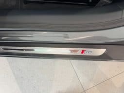 
										AUDI R8 II 5.2 V10 PLUS FSI 610 QUATTRO S TRONIC full									