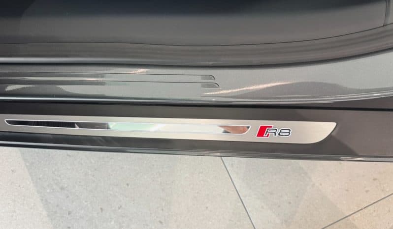 
								AUDI R8 II 5.2 V10 PLUS FSI 610 QUATTRO S TRONIC full									