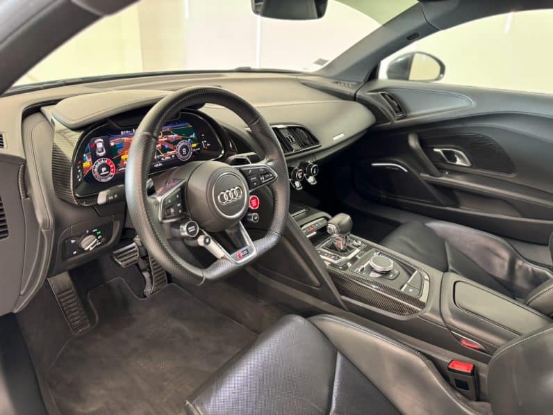 
								AUDI R8 II 5.2 V10 PLUS FSI 610 QUATTRO S TRONIC full									