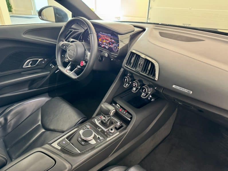 
								AUDI R8 II 5.2 V10 PLUS FSI 610 QUATTRO S TRONIC full									