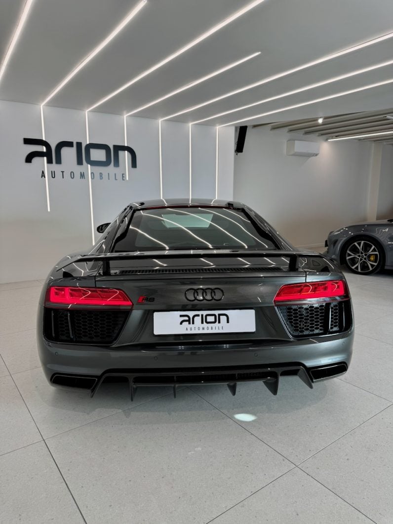 
								AUDI R8 II 5.2 V10 PLUS FSI 610 QUATTRO S TRONIC full									