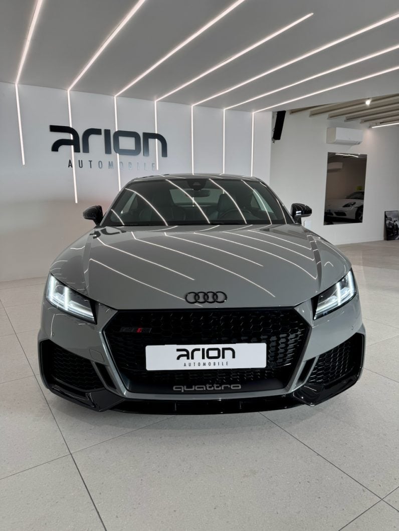 
								Audi TT RS Coupé 2.5 TFSI 400 CV S tronic 7 Quattro full									