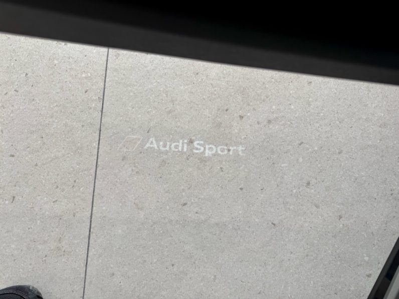 
								Audi TT RS Coupé 2.5 TFSI 400 CV S tronic 7 Quattro full									