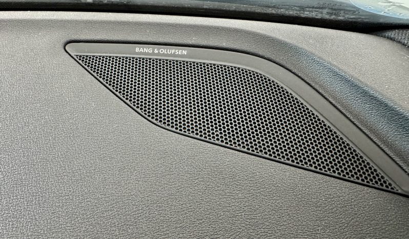 
								Audi TT RS Coupé 2.5 TFSI 400 CV S tronic 7 Quattro full									