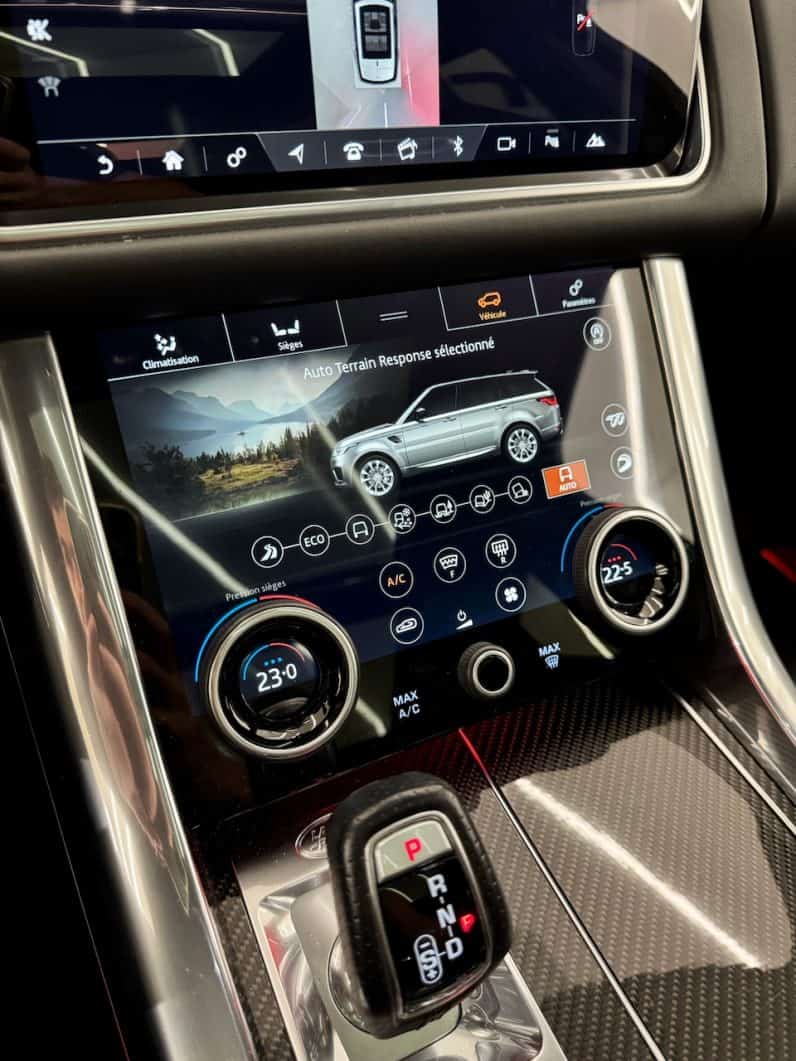 
								LAND ROVER RANGE ROVER SPORT II phase 2 SVR 5.0 V8 575 CH full									