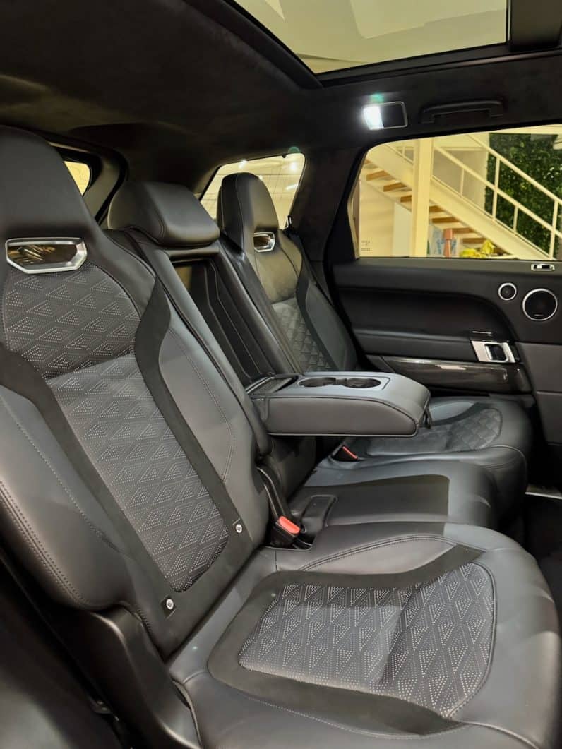 
								LAND ROVER RANGE ROVER SPORT II phase 2 SVR 5.0 V8 575 CH full									