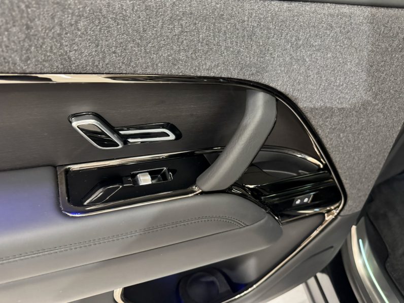 
								LAND ROVER RANGE ROVER SPORT III 3.0 510 AUTOBIOGRAPHY full									