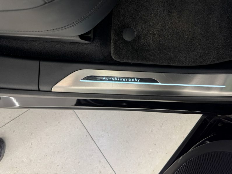 
								LAND ROVER RANGE ROVER SPORT III 3.0 510 AUTOBIOGRAPHY full									