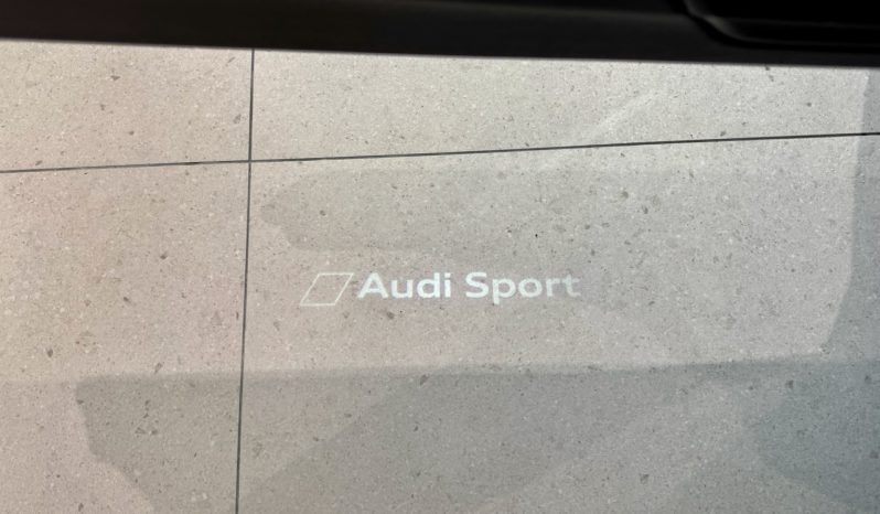 
								AUDI RSQ8 4.0 v8 TFSI 600 ch QUATTRO PACK RS DYNAMIC full									