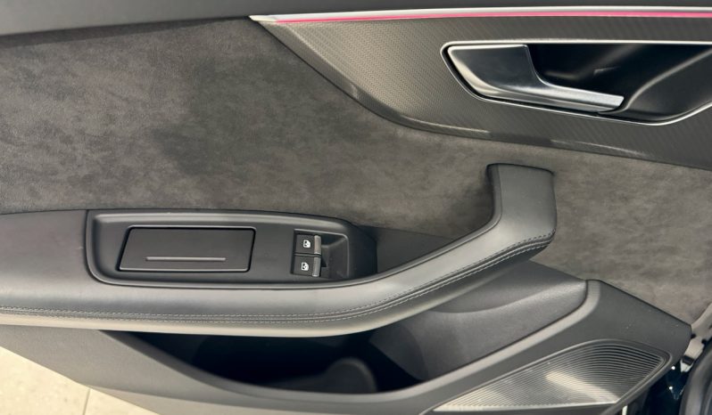 
								AUDI RSQ8 4.0 v8 TFSI 600 ch QUATTRO PACK RS DYNAMIC full									