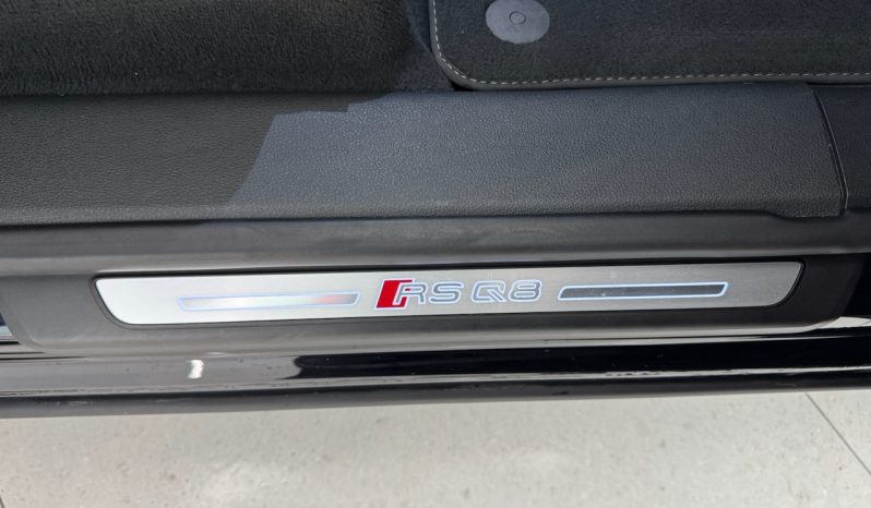 
								AUDI RSQ8 4.0 v8 TFSI 600 ch QUATTRO PACK RS DYNAMIC full									