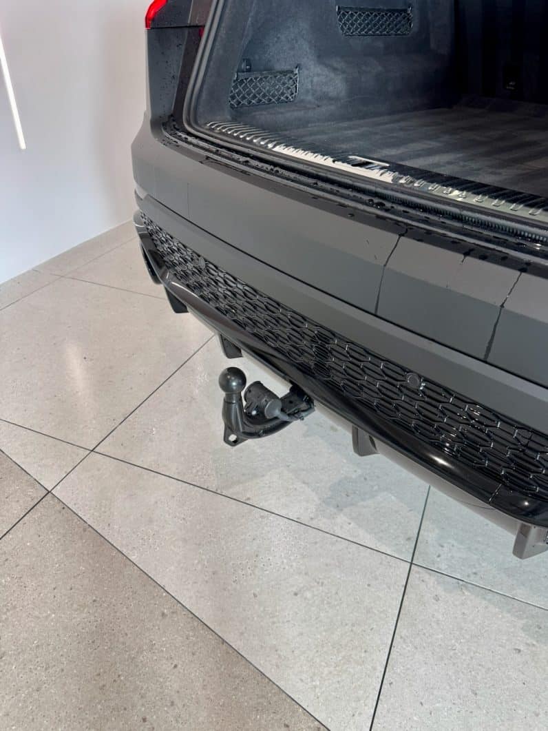 
								AUDI RSQ8 4.0 v8 TFSI 600 ch QUATTRO PACK RS DYNAMIC full									