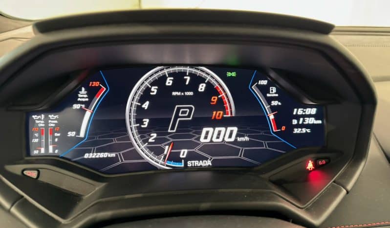 
								LAMBORGHINI HURACAN 5.2 V10 LP 640-4 EVO full									