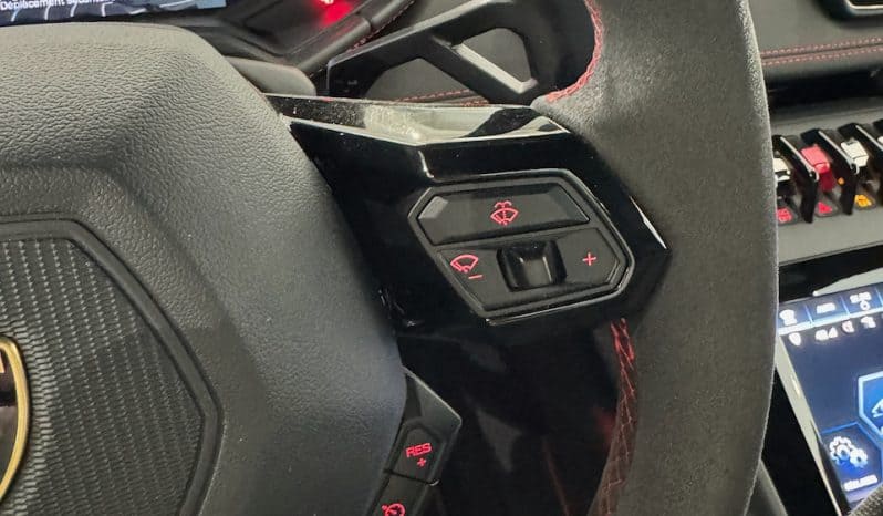 
								LAMBORGHINI HURACAN 5.2 V10 LP 640-4 EVO full									