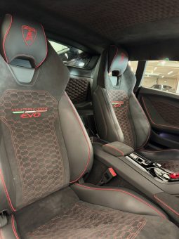 
										LAMBORGHINI HURACAN 5.2 V10 LP 640-4 EVO full									
