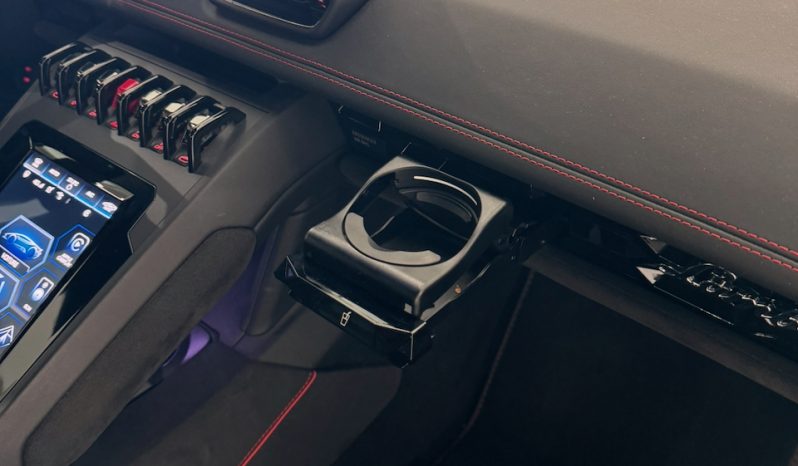 
								LAMBORGHINI HURACAN 5.2 V10 LP 640-4 EVO full									