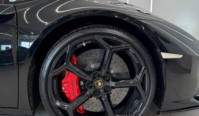 
								LAMBORGHINI HURACAN 5.2 V10 LP 640-4 EVO full									