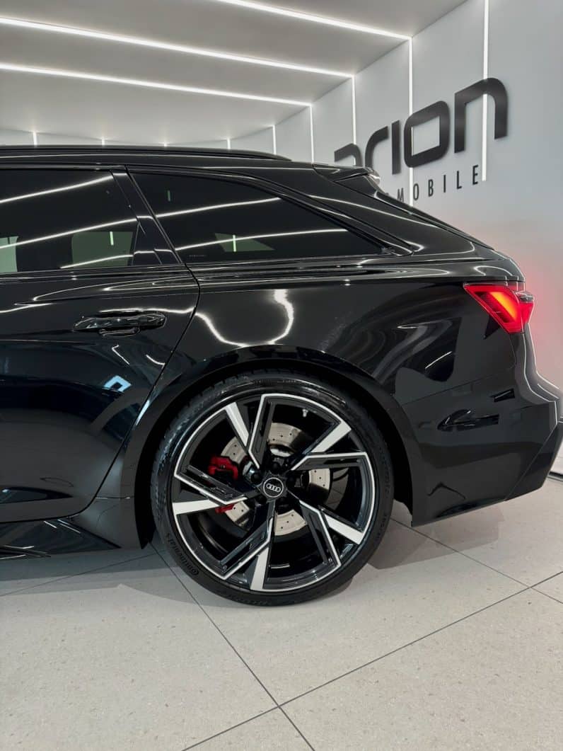 
								AUDI RS6 IV 4.0 TFSI 600 CH QUATTRO TIPTRONIC 8 full									