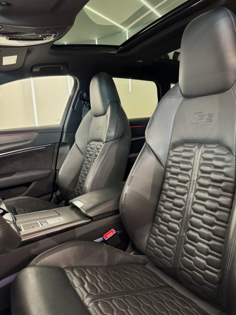 
								AUDI RS6 IV 4.0 TFSI 600 CH QUATTRO TIPTRONIC 8 full									