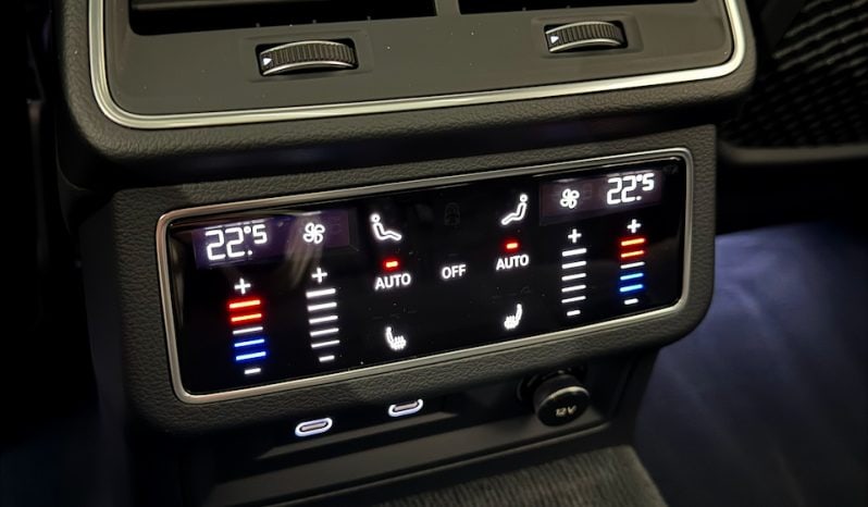 
								AUDI RS6 IV 4.0 TFSI 600 CH QUATTRO TIPTRONIC 8 full									