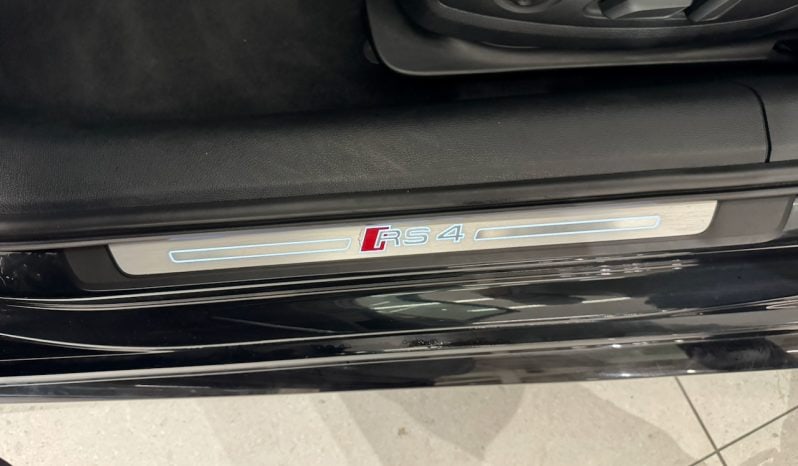 
								Audi rs4 v (2) avant v6 2.9 tfsi 450 ch quattro tiptronic full									