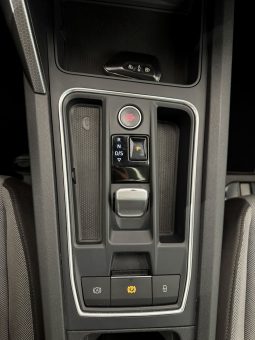 
										Seat Leon 1.0 ETSI MILD HYBRIDE 110 CV URBAN full									