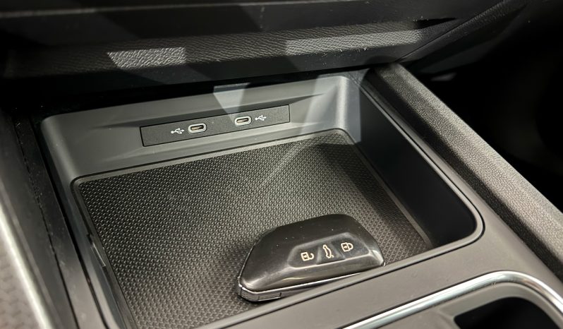 
								Seat Leon 1.0 ETSI MILD HYBRIDE 110 CV URBAN full									