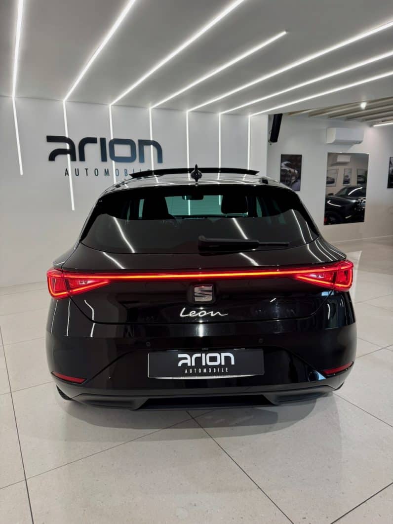 
								Seat Leon 1.0 ETSI MILD HYBRIDE 110 CV URBAN full									