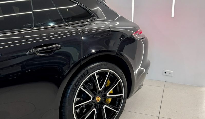 
								PORSCHE PANAMERA SPORT TURISMO TURBO S E-HYBRID 4.0 V8 PDK8 700 CH full									