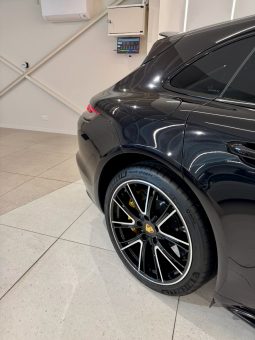 
										PORSCHE PANAMERA SPORT TURISMO TURBO S E-HYBRID 4.0 V8 PDK8 700 CH full									