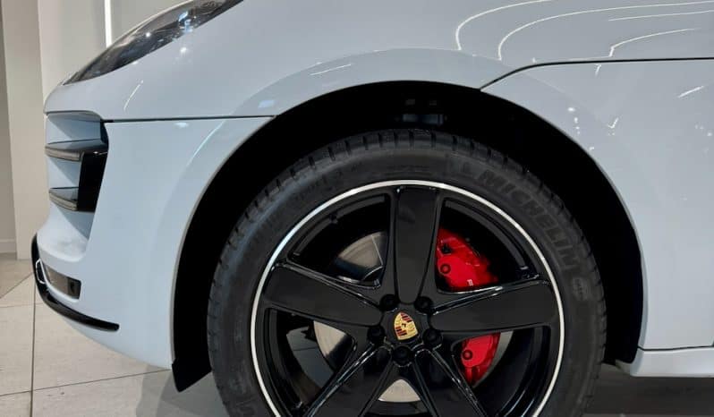 
								PORSCHE MACAN TURBO 3.6 V6 PDK 400 CH full									