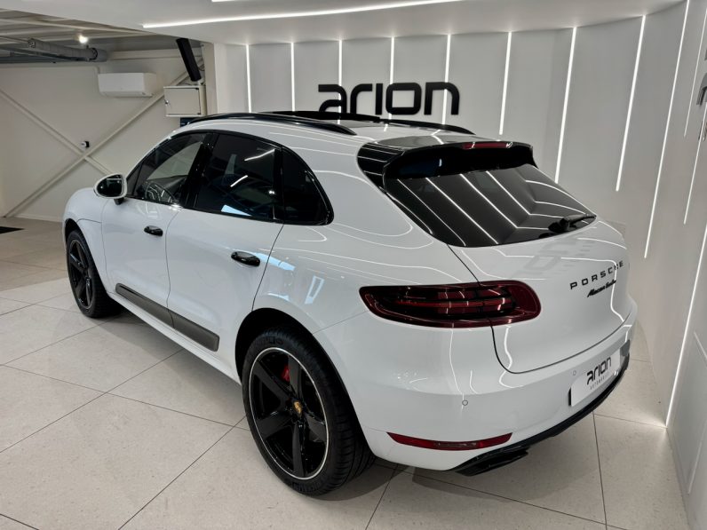 
								PORSCHE MACAN TURBO 3.6 V6 PDK 400 CH full									