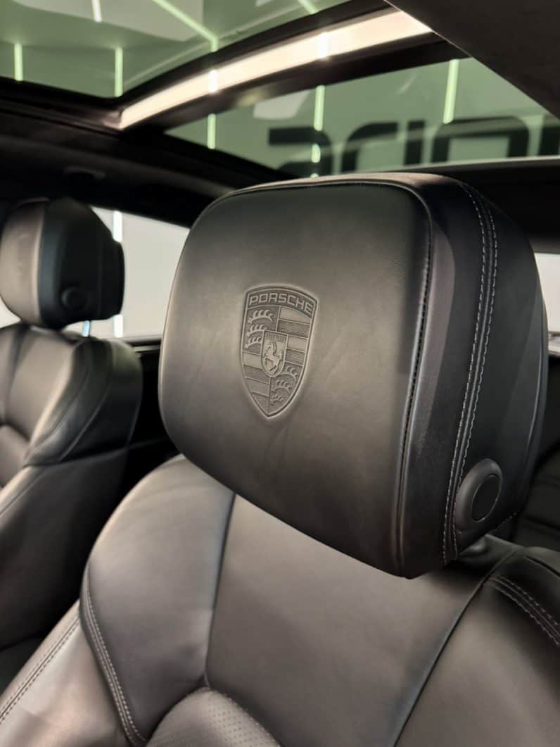 
								PORSCHE MACAN TURBO 3.6 V6 PDK 400 CH full									