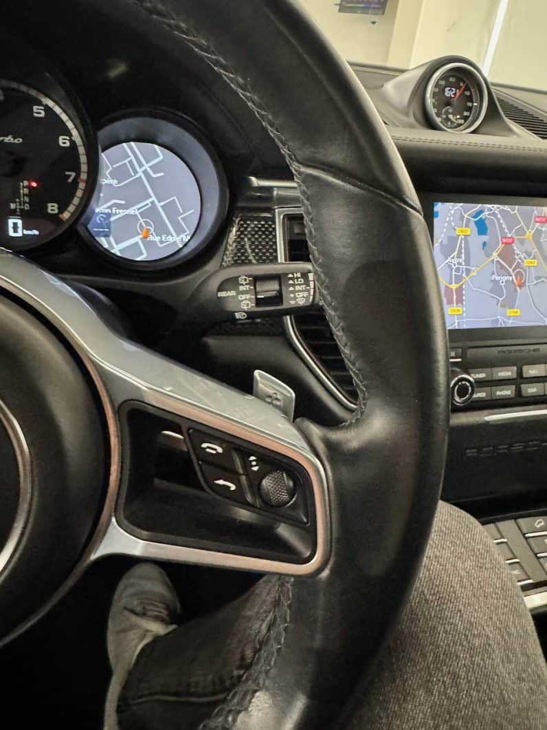 
								PORSCHE MACAN TURBO 3.6 V6 PDK 400 CH full									