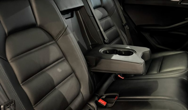 
								PORSCHE MACAN TURBO 3.6 V6 PDK 400 CH full									