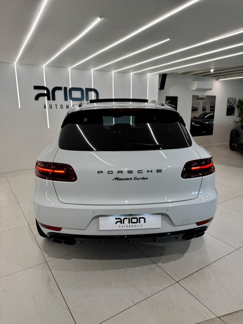 
								PORSCHE MACAN TURBO 3.6 V6 PDK 400 CH full									