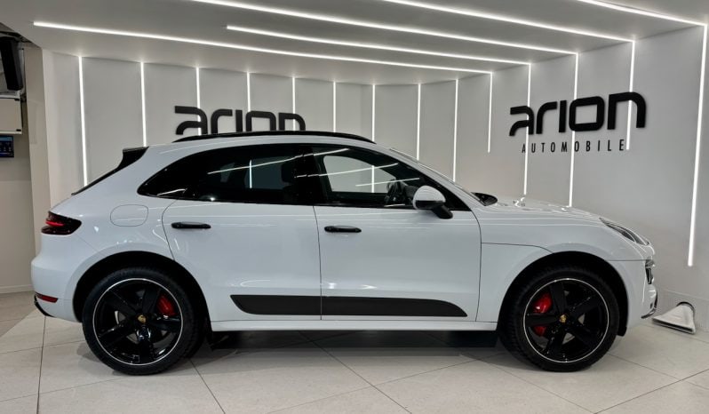 
								PORSCHE MACAN TURBO 3.6 V6 PDK 400 CH full									