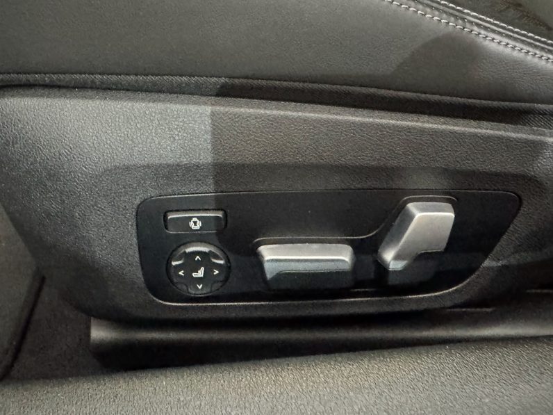 
								BMW SERIE 8 (G14) M8 COMPETITION 625 CH BVA8 CARBON CORE full									