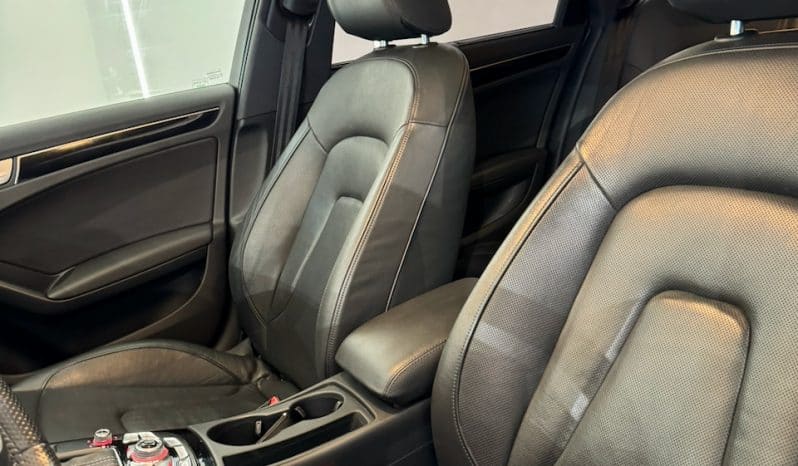 
								AUDI RS4 Quattro (B8) Avant 4.2 TFSi V8 S-Tronic 450 cv full									