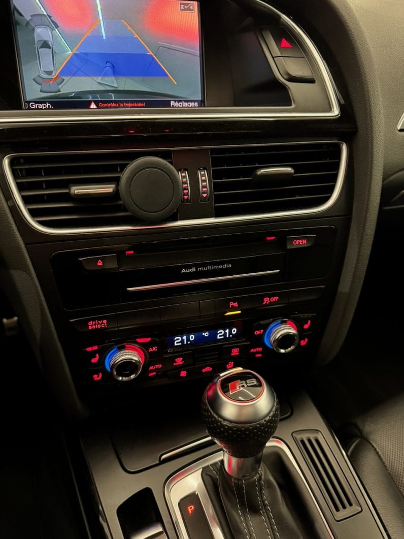 
								AUDI RS4 Quattro (B8) Avant 4.2 TFSi V8 S-Tronic 450 cv full									