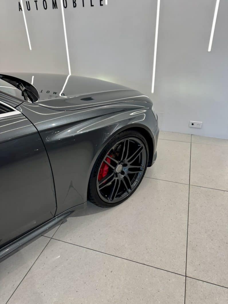 
								AUDI RS4 Quattro (B8) Avant 4.2 TFSi V8 S-Tronic 450 cv full									