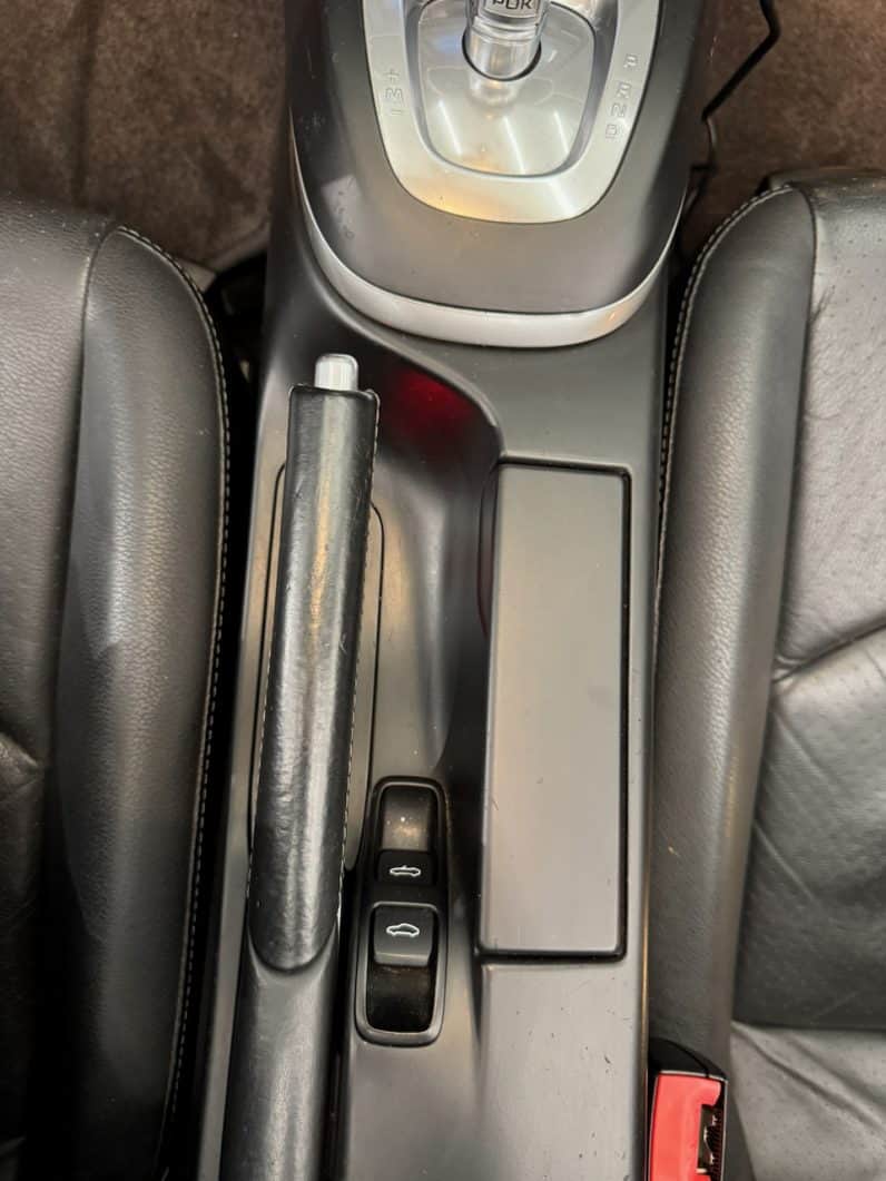 
								PORSCHE 911 997 Carrera 4S Cabriolet (997-2) 3.8 PDK 385 cv full									