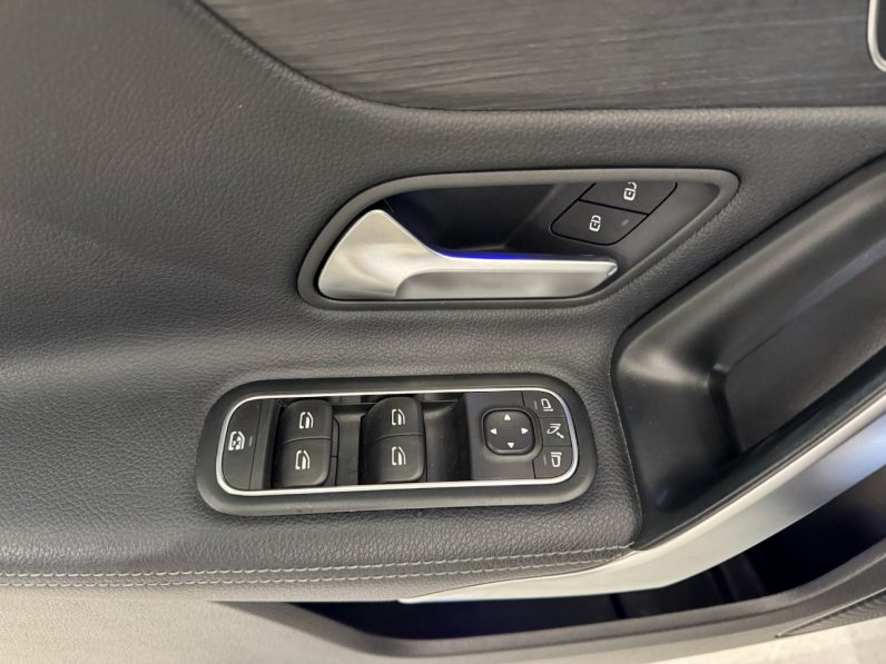 
								MERCEDES-BENZ Classe A 45 S AMG 2.0 Ti 4MATIC 8G-DCT 421 cv full									